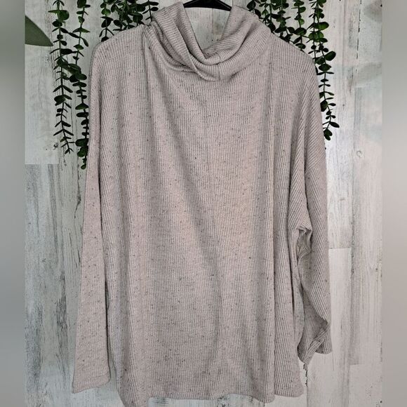 NWT Joan Vass NY Long Sleeve Turtleneck - Picture 5 of 10